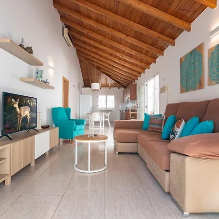 Casa Lina Holidayfv